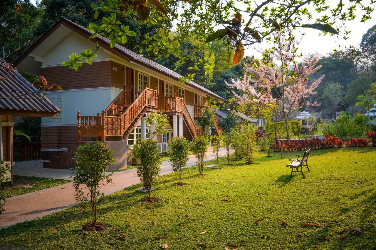 Rinrada Resort Чиангмай Екстериор снимка
